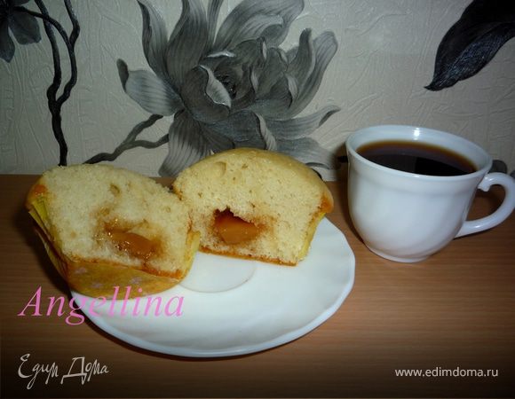 Кексы с карамелью