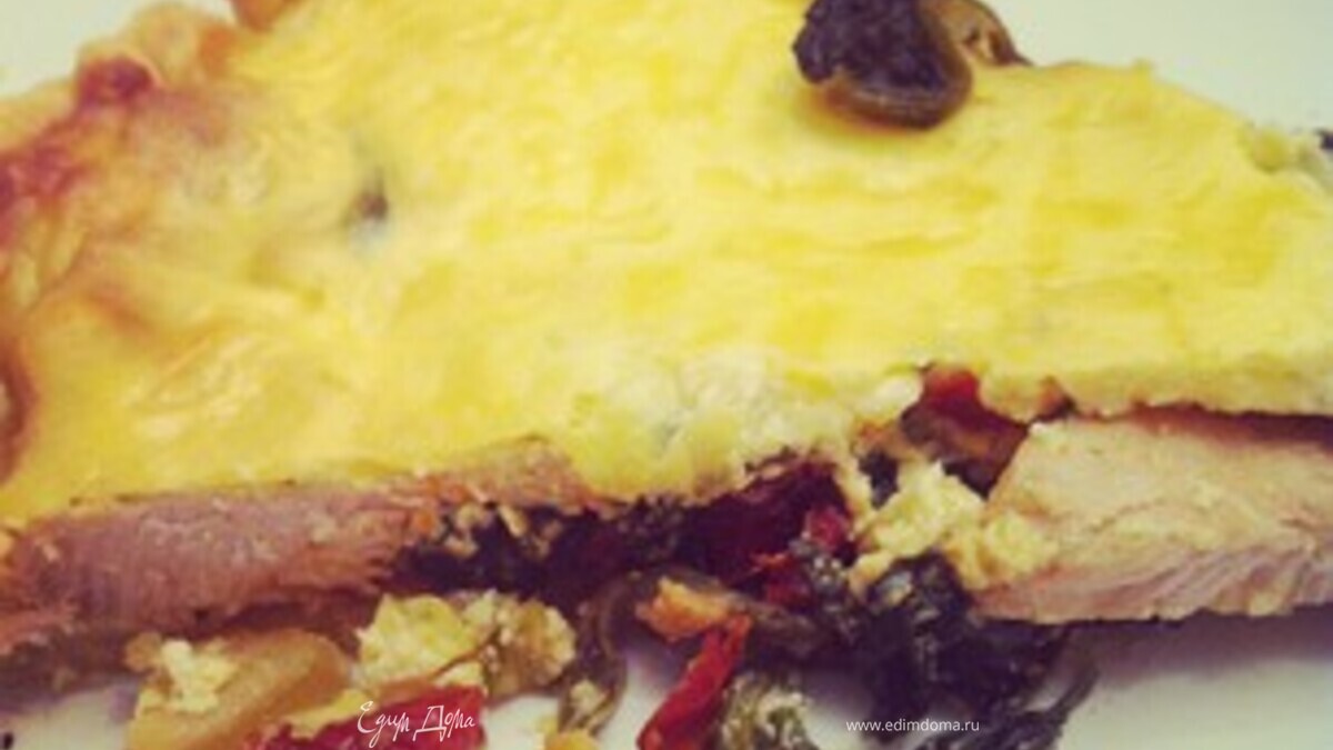 Киш с индейкой, шпинатом и рикоттой