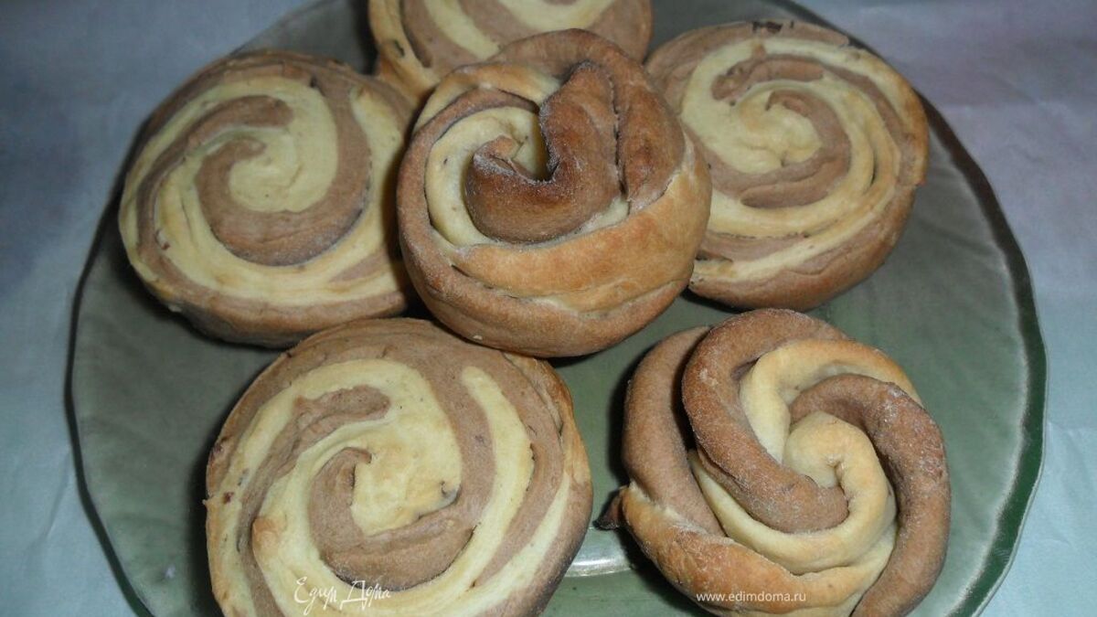 Двухцветное печенье с фундуком