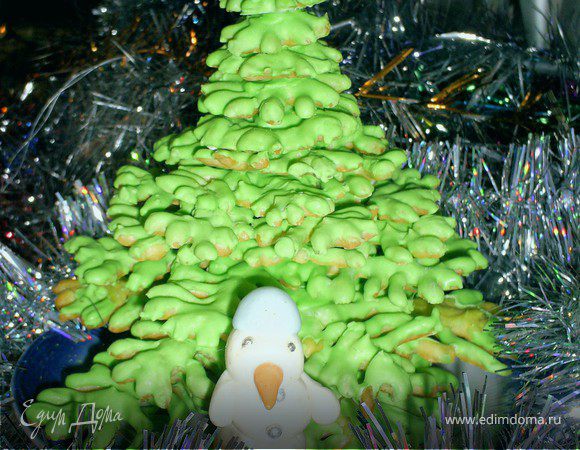 Съедобная елочка из заварного теста
