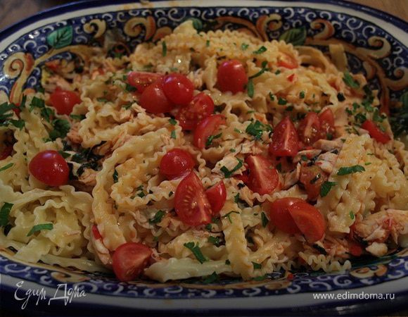 Паста с сибасом и помидорами черри Паста с сибасом и помидорами черри