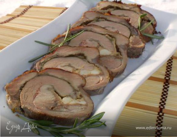 Рулет из индейки и моцареллы Рулет из индейки и моцареллы