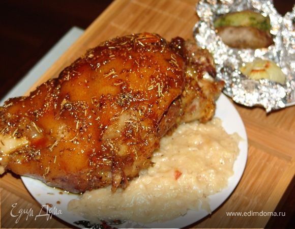 Рулька (айсбан) с тушеной капустой Рулька (айсбан) с тушеной капустой