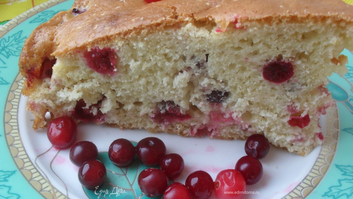 Клюквенный кекс