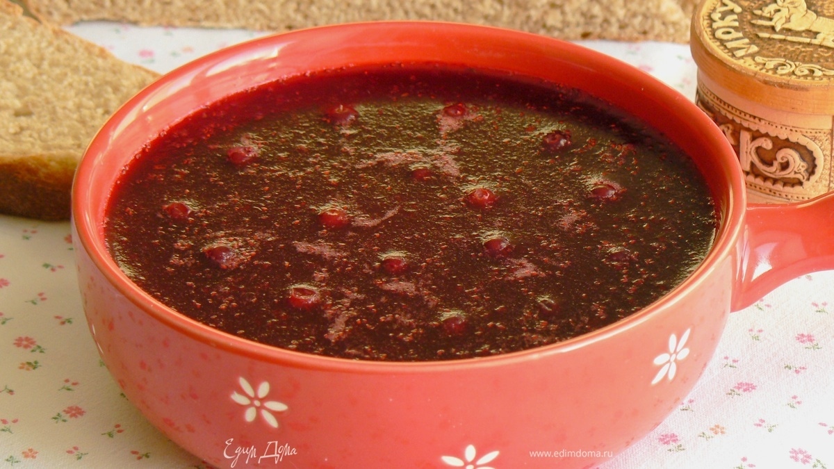 паштет из куриной печени с брусничным желе