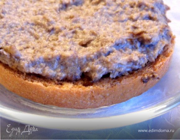 Сухарики бутербродные с грибной икрой