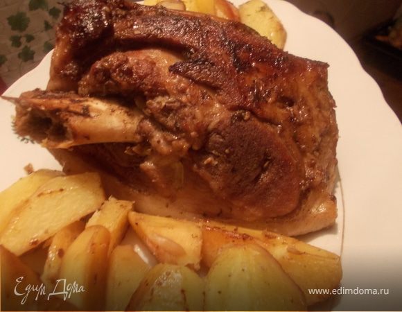 Воскресная рулька с соусом "Тирей" Воскресная рулька с соусом "Тирей"