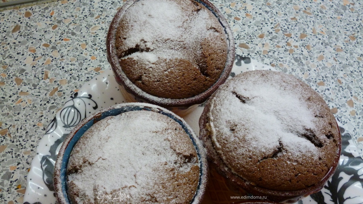 шоколадное суфле с апельсиновым сиропом