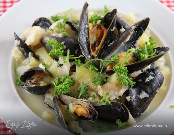 Густая похлебка с картофелем, мидиями и треской Густая похлебка с картофелем, мидиями и треской