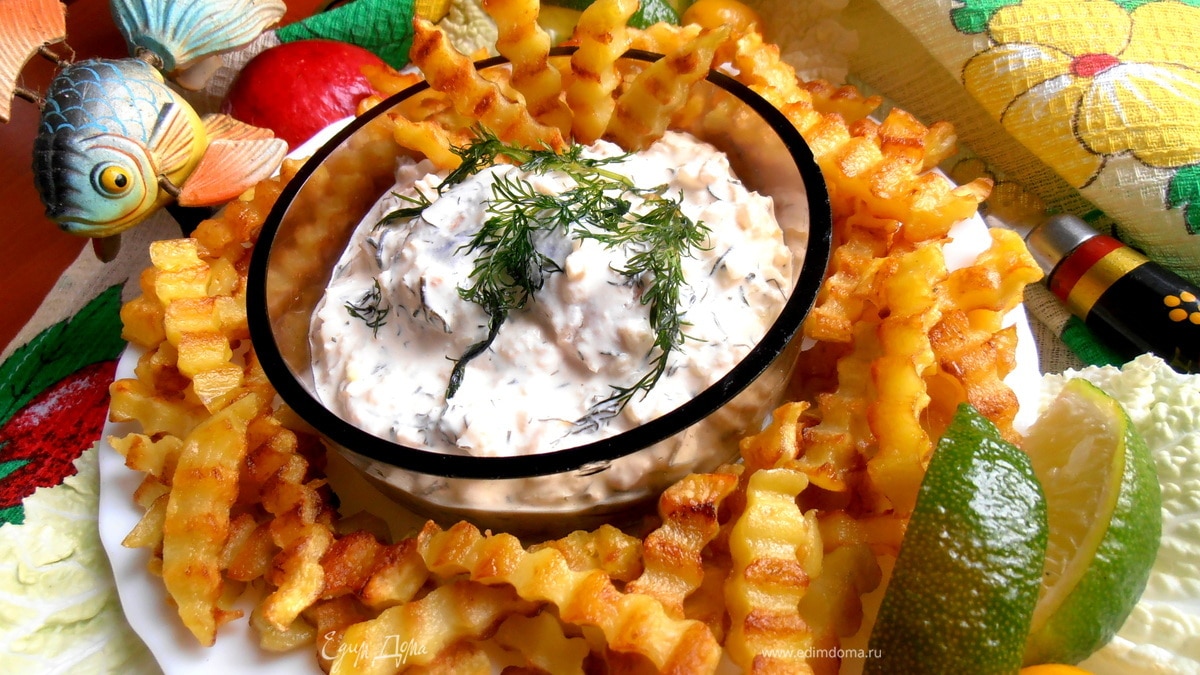 Сельдь в белой шубке + фри картофель