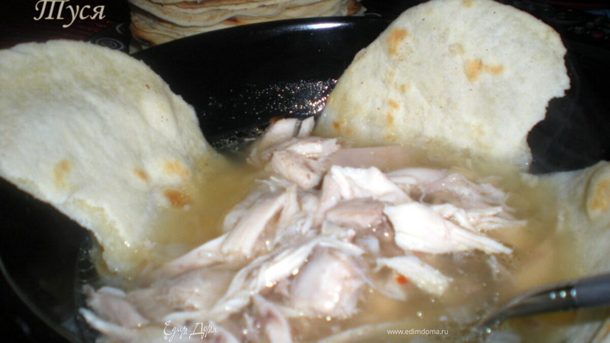  Мексиканский куриный суп с тортильяс