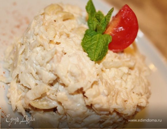 Салат из корня сельдерея с куриным филе Салат из корня сельдерея с куриным филе