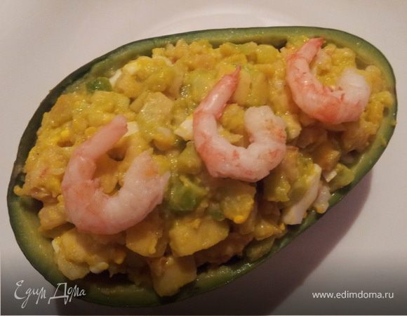 Салат из креветок с авокадо