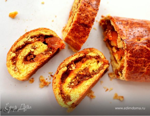 Рулет «Карамель, орехи, курага»