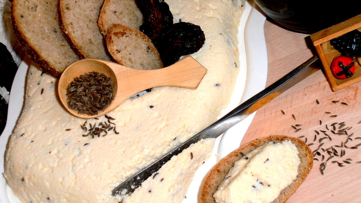 Творожный сыр с тмином - латышская классика