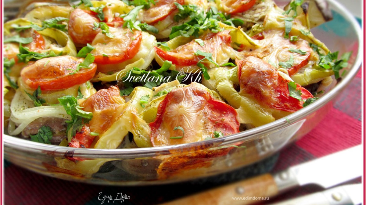 Баклажаны с мясом и овощами