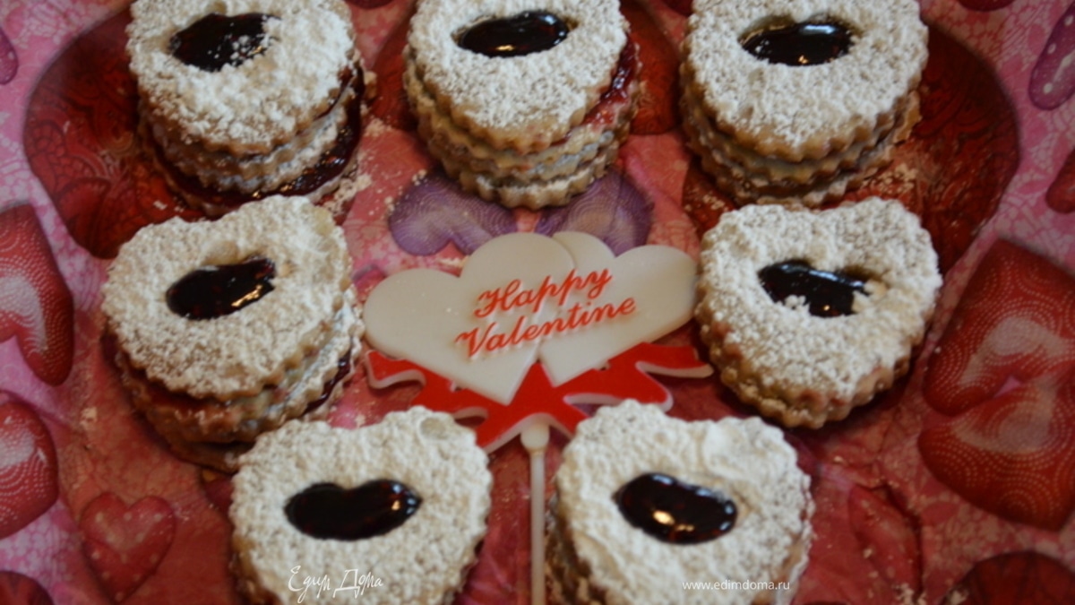 Праздничные печенья "Линзер"