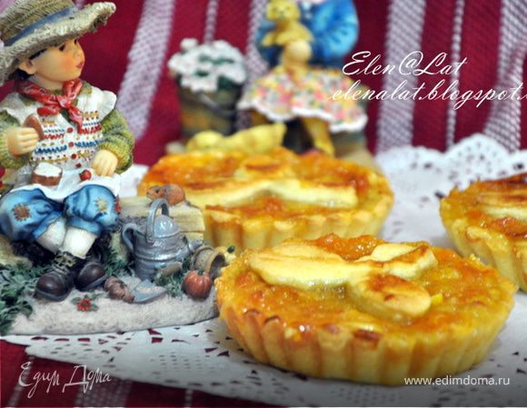 Тарталетки с абрикосовым джемом и бананом Тарталетки с абрикосовым джемом и бананом