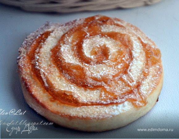 Вертушки из творожного теста с яблочным повидлом