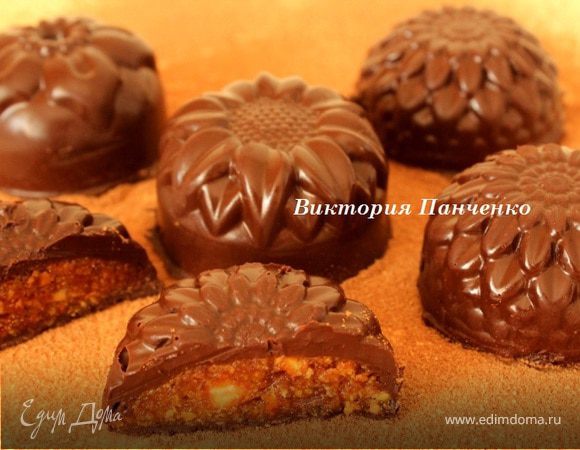 Шоколадные конфеты с миндалем и апельсином Шоколадные конфеты с миндалем и апельсином