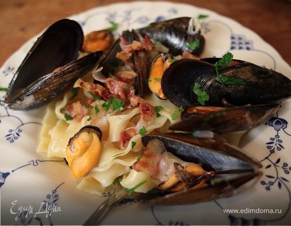 Макароны с мидиями под соусом из сидра Макароны с мидиями под соусом из сидра