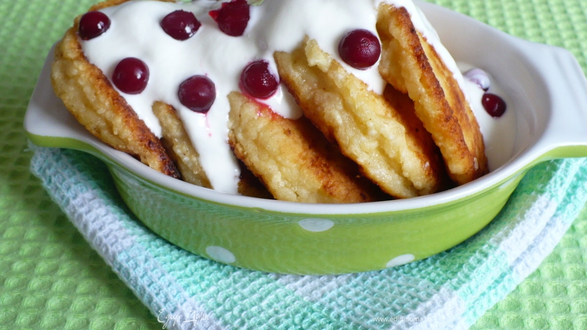 Сырники ванильные с курагой