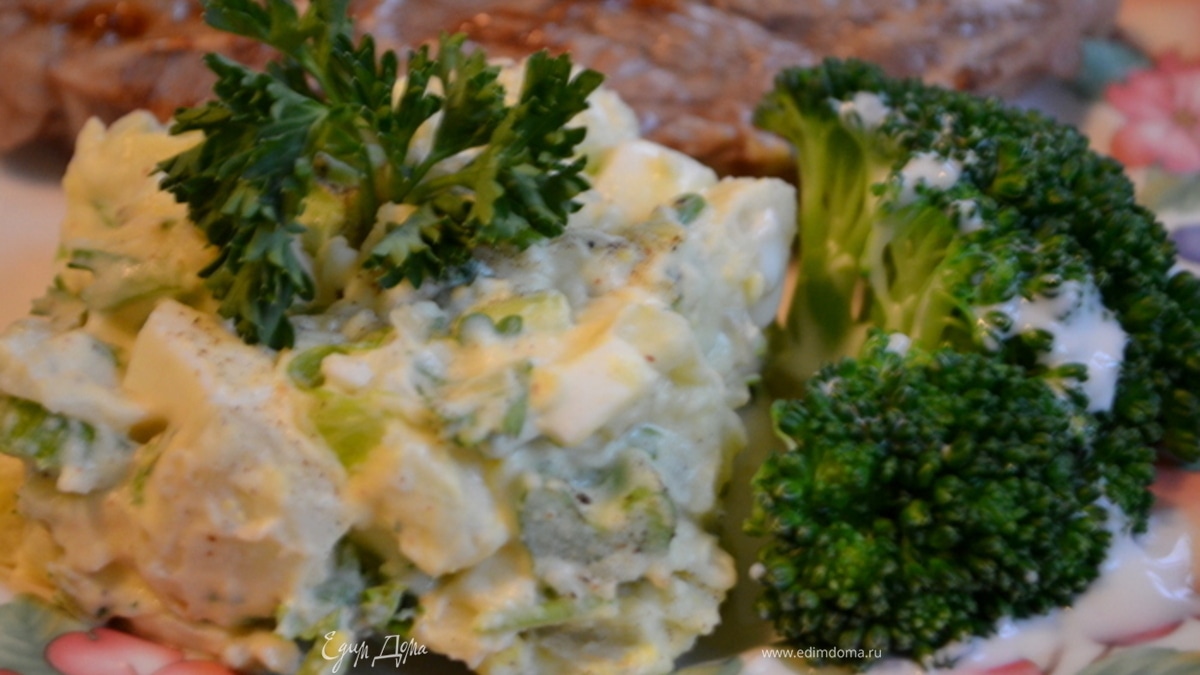 Салат картофельный с релиш-соусом