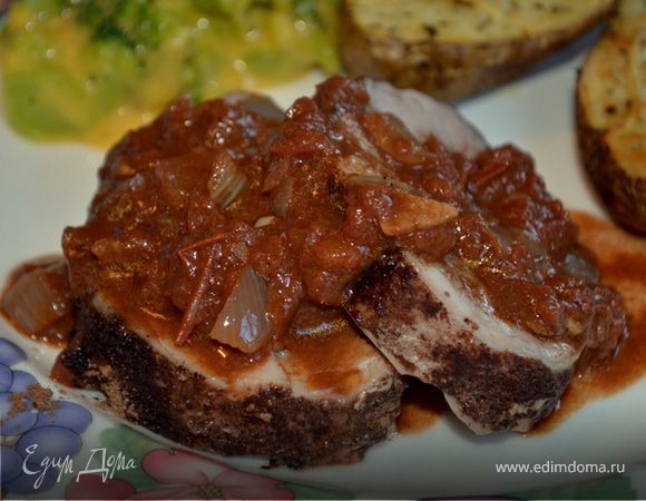 Свиное филе с шоколадным соусом Свиное филе с шоколадным соусом