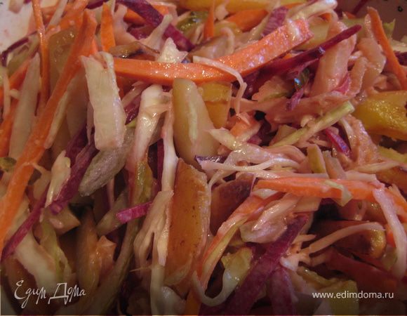 Зимний салат с жареной картошкой Зимний салат с жареной картошкой