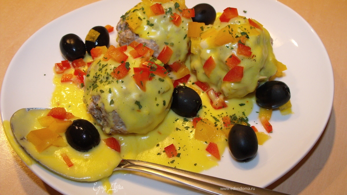 Тефтели Барселонские с шафрановым соусом