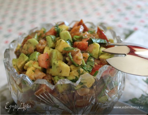 салат с семгой и авокадо салат с семгой и авокадо