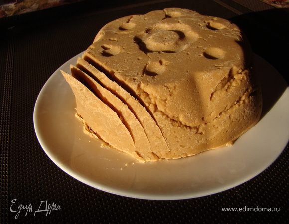 Брюност - коричневый, практически Норвежский сыр (Brunost) Брюност - коричневый, практически Норвежский сыр (Brunost)