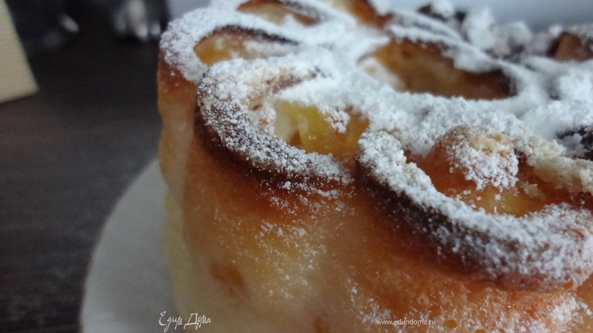 Творожная запеканка с фруктами