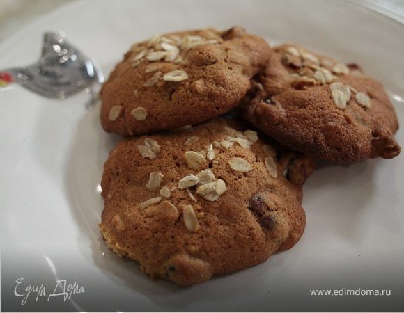 Овсяное печенье с ягодами и белым шоколадом Овсяное печенье с ягодами и белым шоколадом