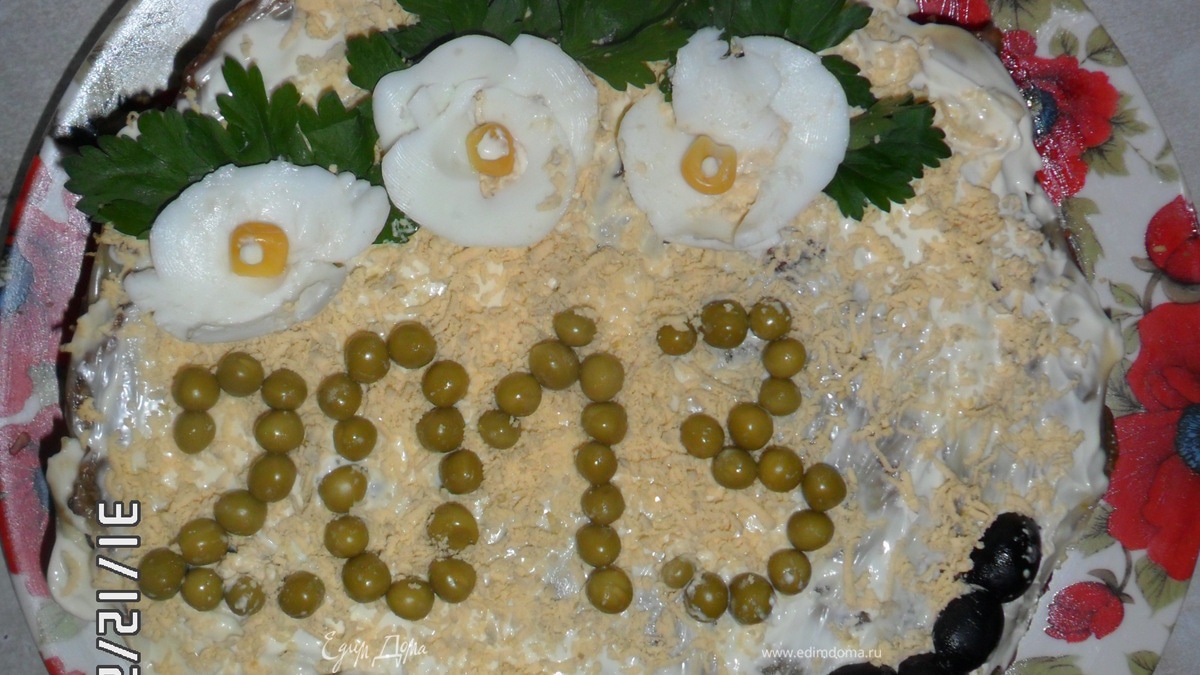 Печеночный торт с корейской морковью