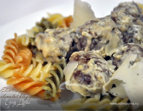 Шведские тефтельки в сливочном соусе с грибами