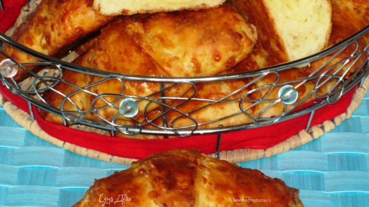 Ароматные сырные булочки