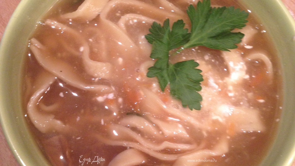 Грибной суп с домашней лапшой