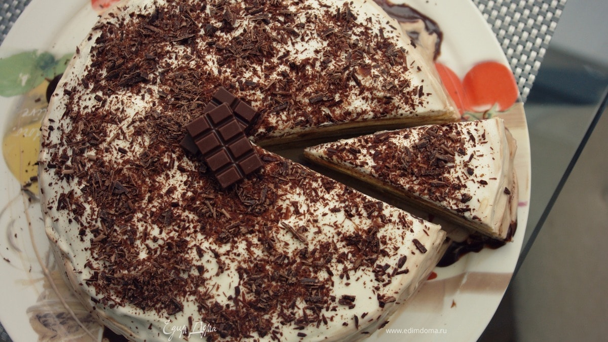 Сладкий блинный торт