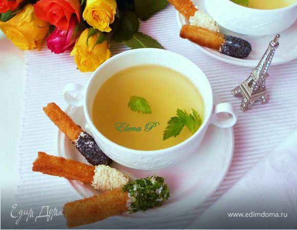 Консоме с крутонами Консоме с крутонами