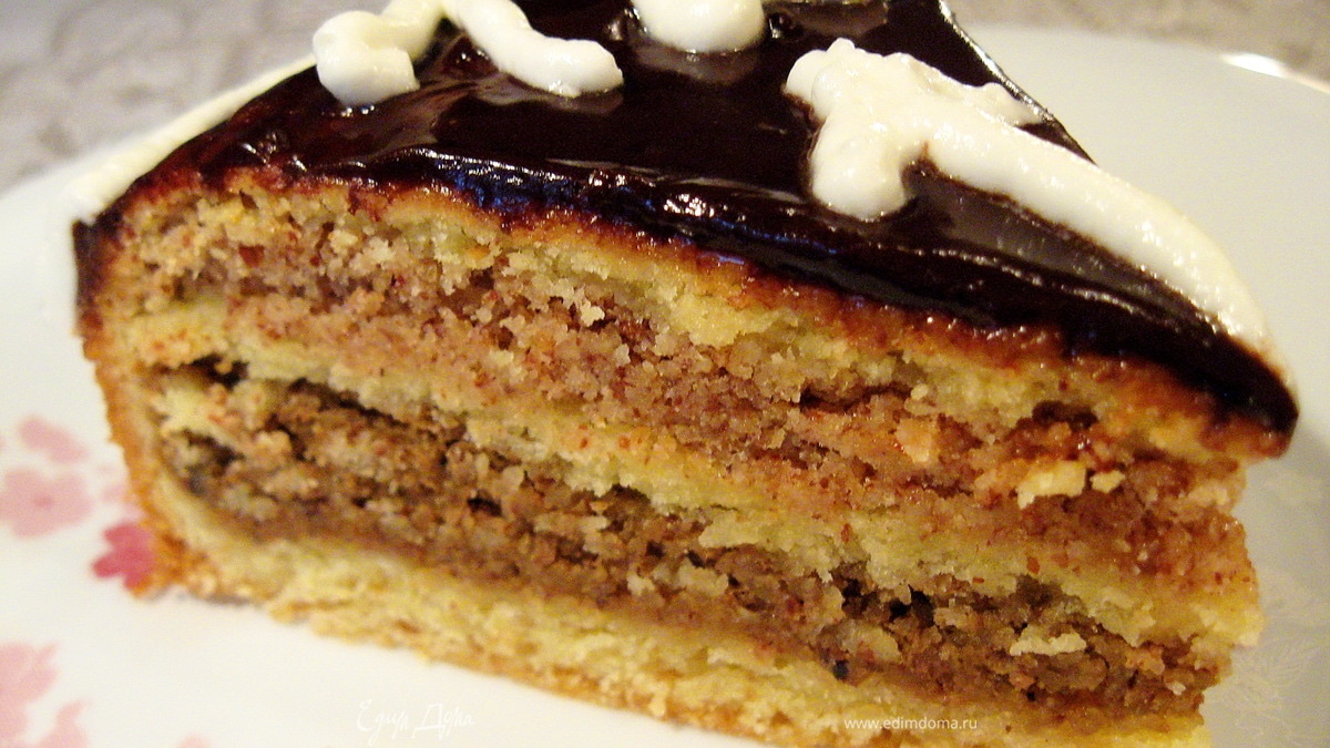 Торт «Ореховые мотивы»