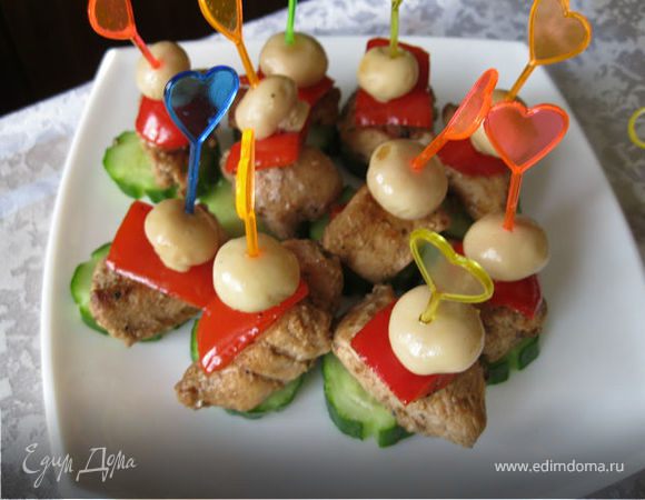 канапе с куриной грудкой