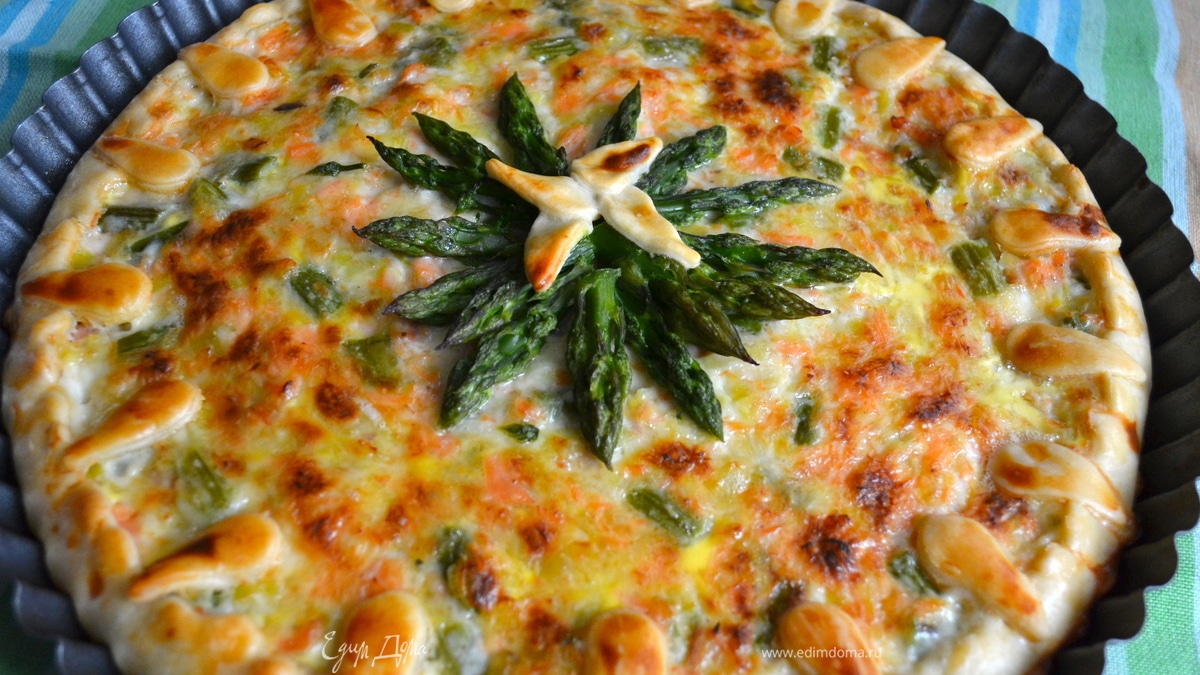 Киш (пирог) с рыбой и овощами 