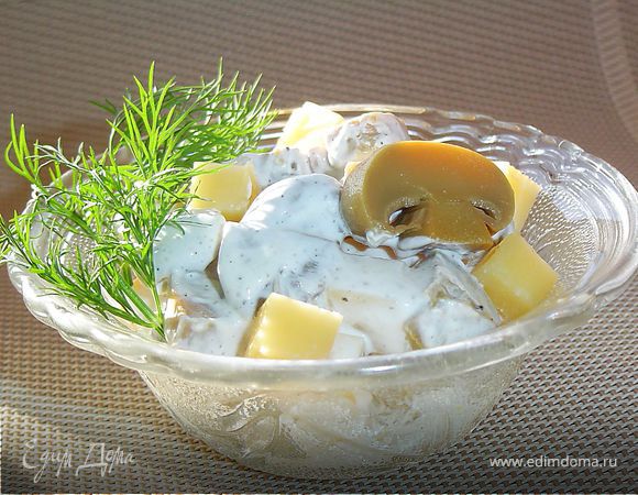 Грибной салат с сыром