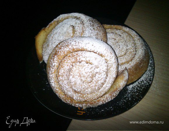 ПЛЮШКИ С КОРИЦЕЙ ПЛЮШКИ С КОРИЦЕЙ