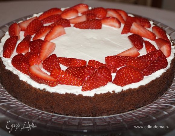 Пирог с клубникой, суфле и сливками (Strawberry cream pie) Пирог с клубникой, суфле и сливками (Strawberry cream pie)
