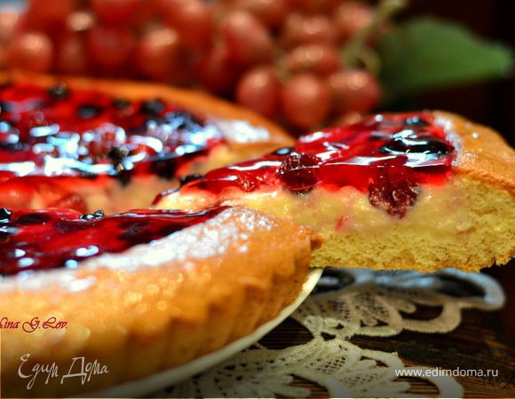 Бисквитная корзинка с кремом в ягодном желе (Нежнее нежного) Бисквитная корзинка с кремом в ягодном желе (Нежнее нежного)