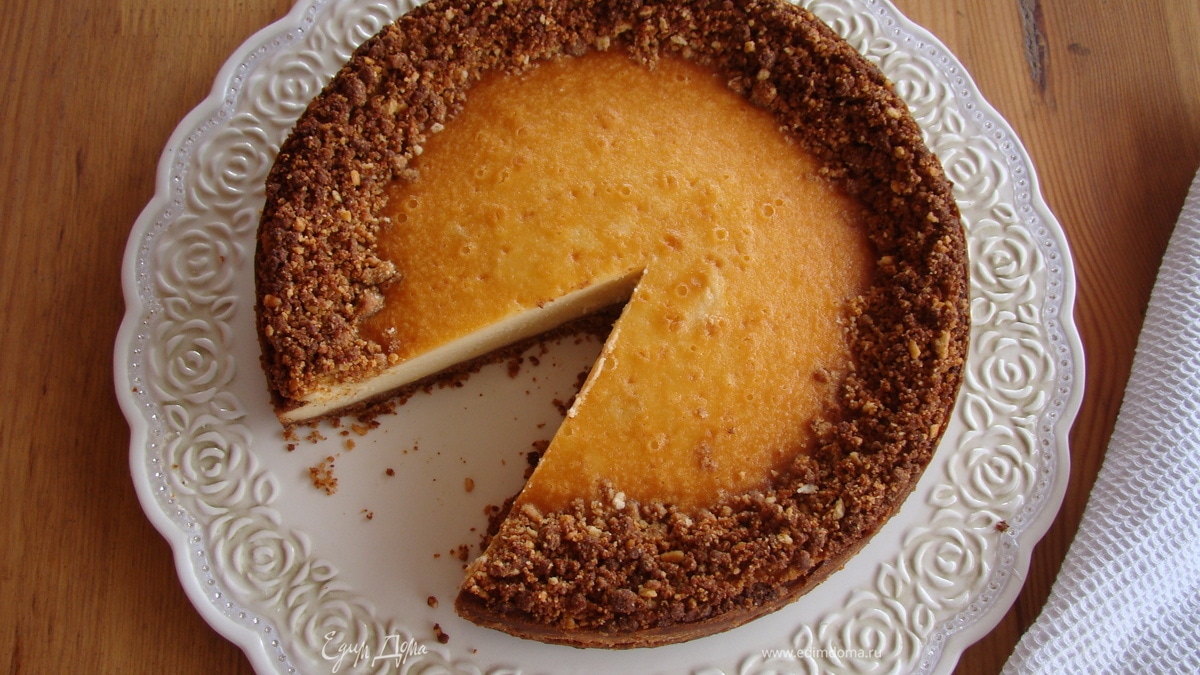 Нью-Йорк Чизкейк с ореховым штрейзелем