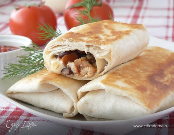 Буритто с курицей и фасолью