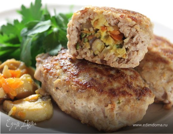 Зразы с начинкой из грибного омлета